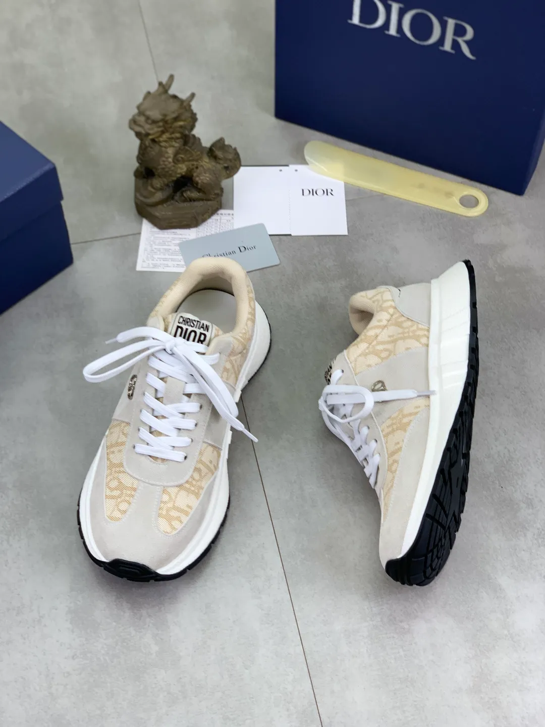Men's Men's Shoes💰P440💰[New Style]🆘[Dior] 2025 Dior Original Lace-up Low-top Men's Shoes Classic casual shoes 🔥This model is the official classic model, with high quality and made by famous original designers. It is made of high-quality cowhide with original materials➕comfortable and breathable mesh lining➕pigskin insole. The perfect last shape and generous and fashionable design have attracted many consumers and are suitable for drivers to drive🚗. What you want is the best quality in the market. Color: seven colors. Code number: 38--44 (45 46 customized)
